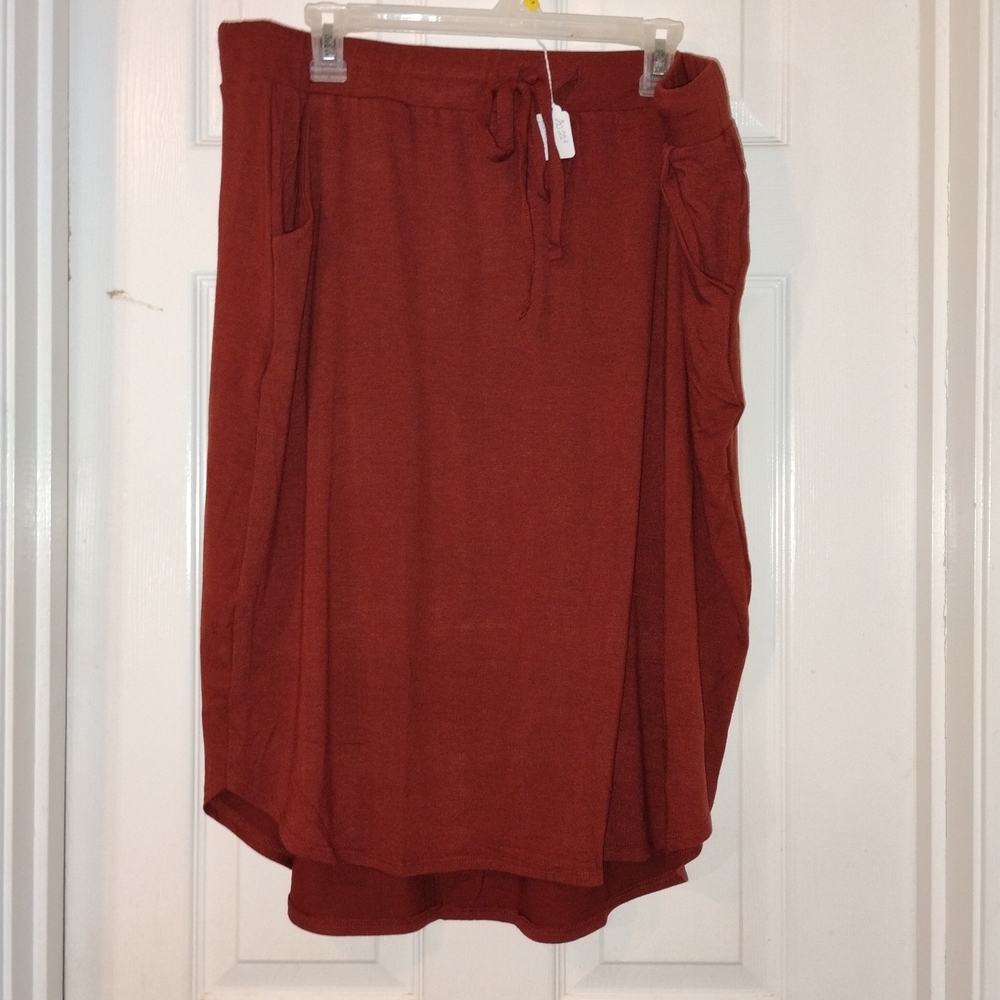 Zenana Outfitters Rust Midi Skirt Waist 20-22" - Picture 3 of 3